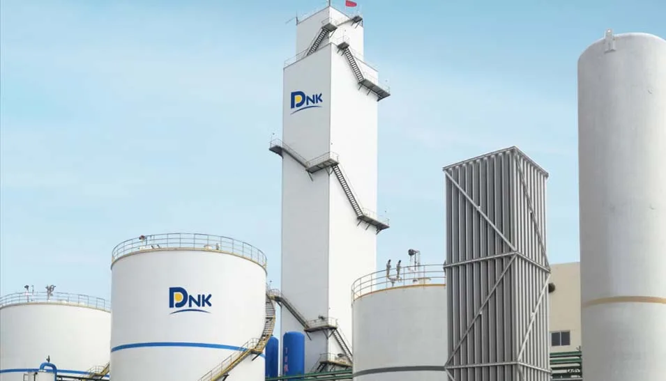 DINAK KDN ultra high purity nitrogen plant fractionation towers